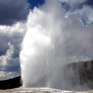 Old Faithful Museum of Thermal Activity