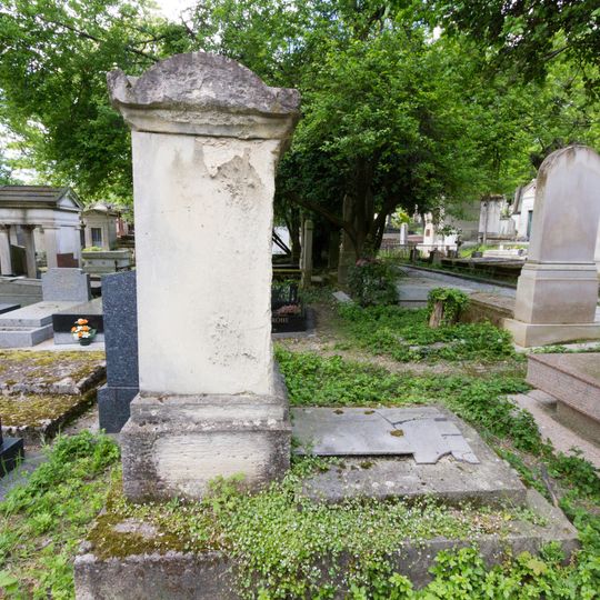 Grave of Rochedragon