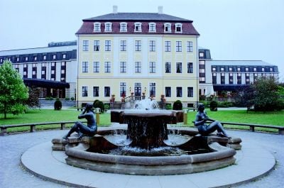  16
