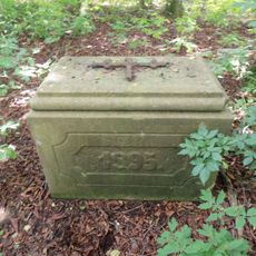 Kříž severovýchodně od Smrku