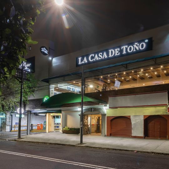La Casa de Toño