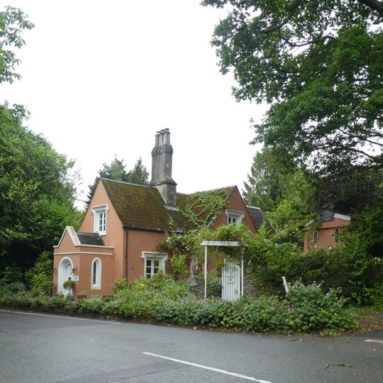 Follaton Lodge
