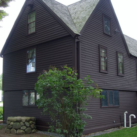 Claflin-Richards House