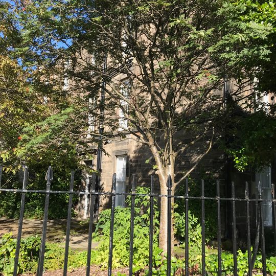 Edinburgh, 7 Hope Park Square