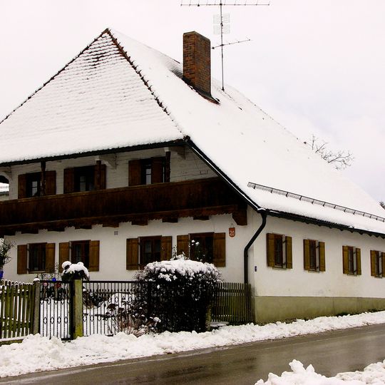 Wohnhaus eines ehemaligen Hakenhofs