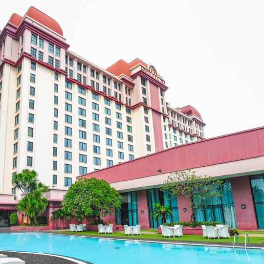 Redtop Hotel & Convention Center
