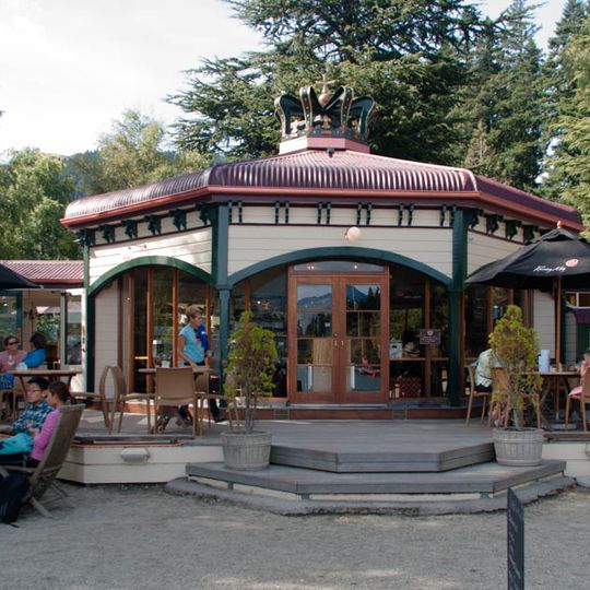 Coronation Bath House