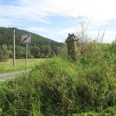 Kříž jižně od Lub