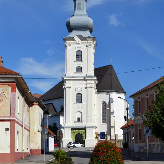 Kostol Nanebovzat. Panny Márie, veža
