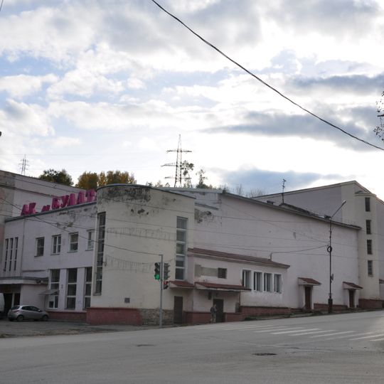 Здание дворца культуры машиностроителей