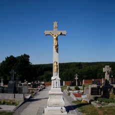 Hřbitovní kříž na hřbitově ve Velkém Újezdě