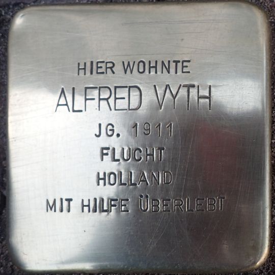 Stolperstein dedicated to Alfred Vyth