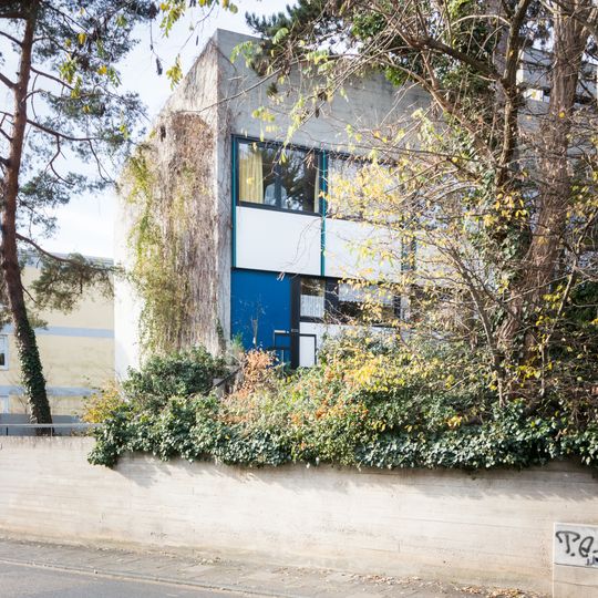 Wohnhaus Am Hirschsprung 40, Köln