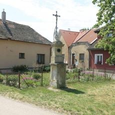 Kříž v Přístavní ulici v Mělníku