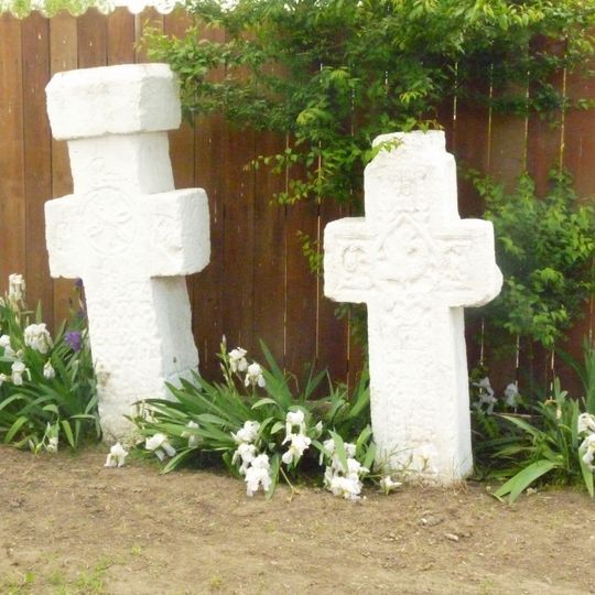 Crucile de piatră din Mizil