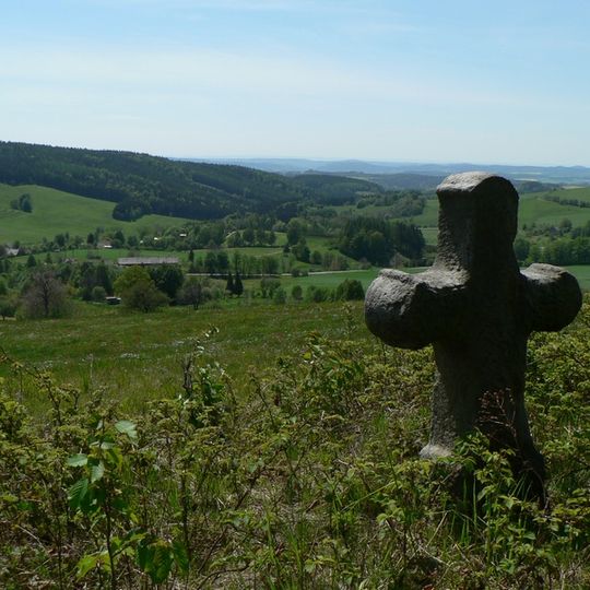 Smírčí kříž ve Vlčkovicích