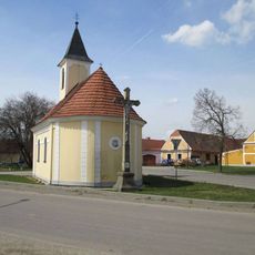 Kříž u kaple v Borkovicích