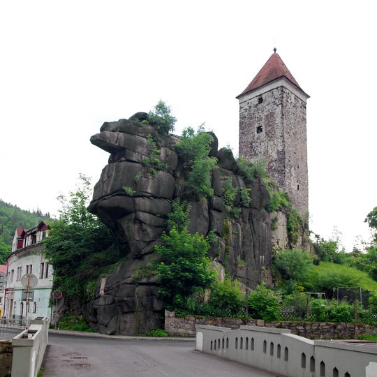 Most přes Rolavu k poliklinice v Nejdku