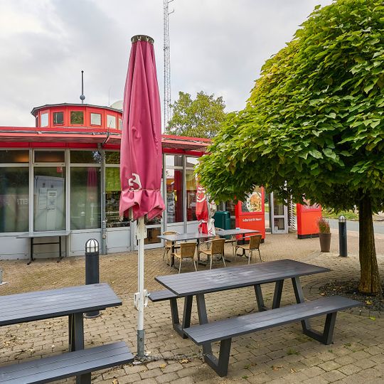 Serways Raststätte Schafstrift
