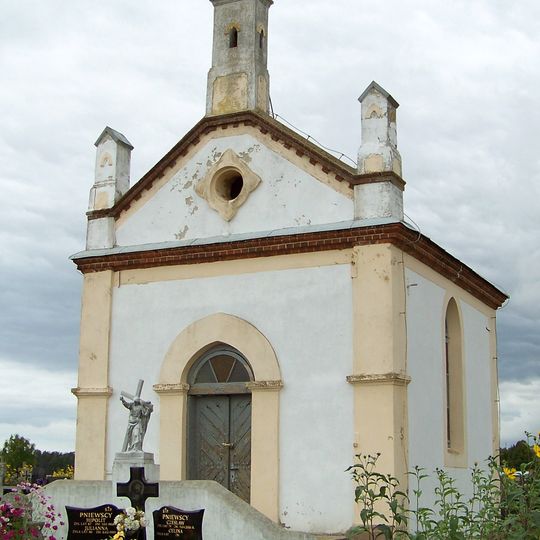 Cemetery chapel in Przesmyki
