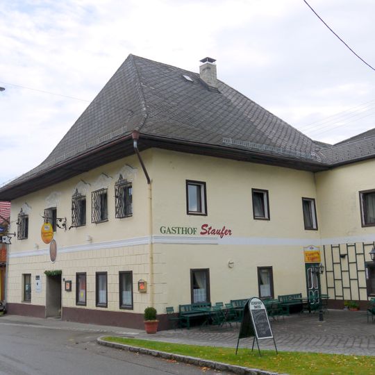 Ehem. Marktrichterhaus, Gasthaus Staufer