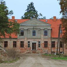 Manor in Ostrowieczko