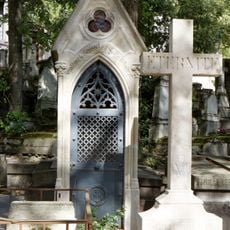 Grave of Hostel-Warluzel