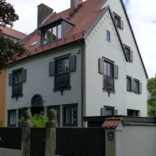 Böcklinstraße 14