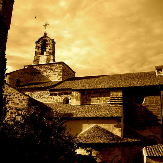 Église Saint-Pierre de Blesle