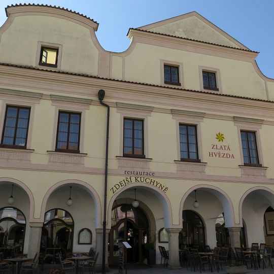 Masarykovo náměstí čp. 107