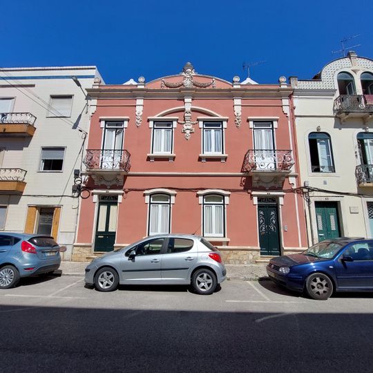 Casa na Rua João de Deus, n.º 16 a 18