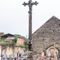 Croix de cimetière de Sainte-Colombe-en-Auxois