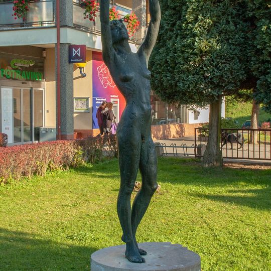 Statue of woman