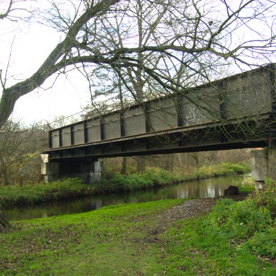 Železniční most přes Výrovku u Chotutic