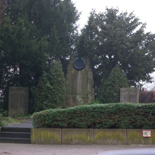 Gefallenendenkmal Hüpede