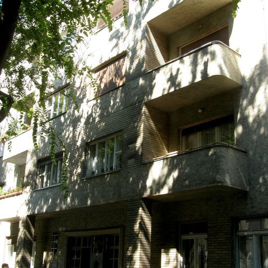 Sídlo ilegálnej SNR, dom bytový pamätný