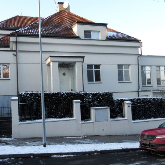 Vila Českomalínská čp. 424