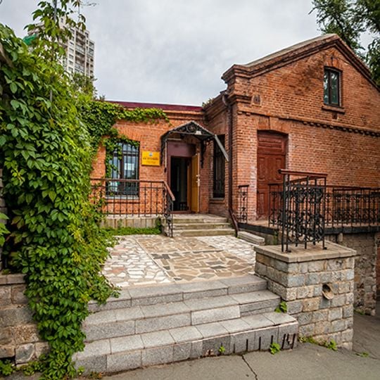 House of traveler Vladimir Arsenyev