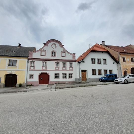 Měšťanské domy čp. 126 a 127