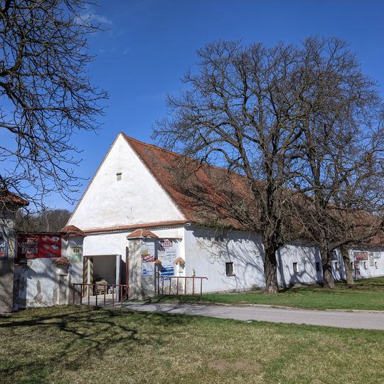 Zemědělský dvůr čp. 639