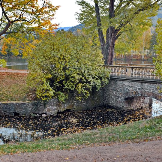 Most přes ústí Širokého potoka v Klášterci nad Ohří