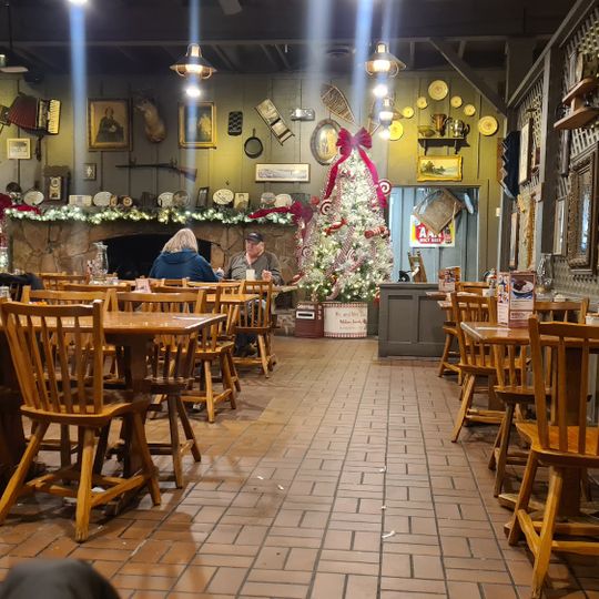 Cracker Barrel Old Country Store