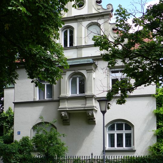 Flüggenstrasse 12