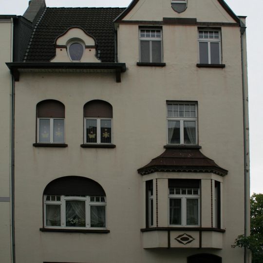 Staufenstraße 12