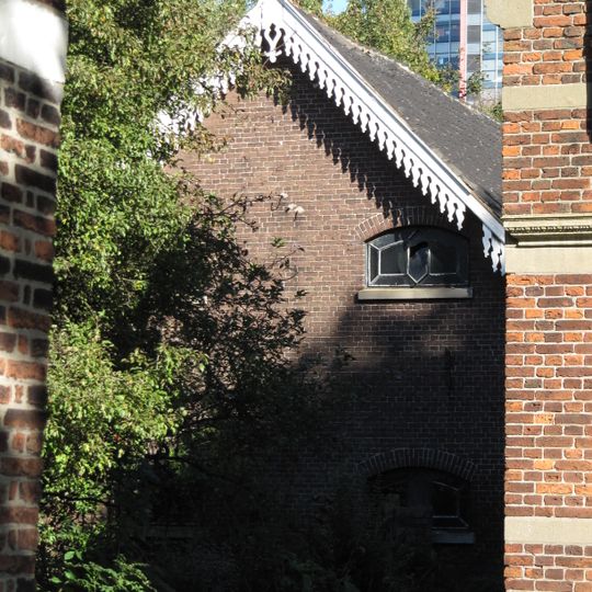 Hammenwoning: schuur ten noordoosten van de boerderij