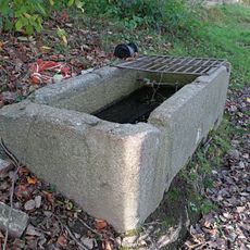 Wassertrog (Granit) Wiesaer Kirchweg (Flurstück 1357)