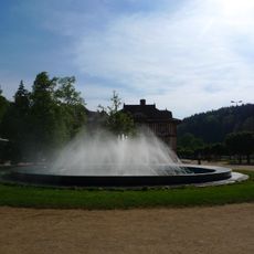 Fontána na Lázeňském náměstí v Luhačovicích