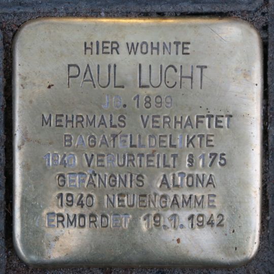 Stolperstein en memoria de Paul Lucht