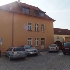 Mikulášské náměstí 10