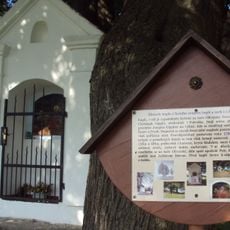 Kaplička na rozcestí západně od Polevska